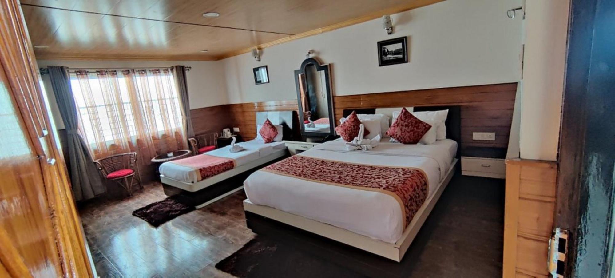 Hotel Kasturi Palace Darjeeling - Excellent Service Recommended Luaran gambar